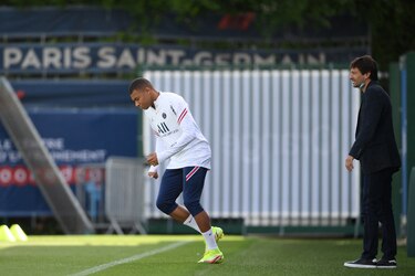 Después de Messi y Ronaldo, ¿Mbappé será la tercera bomba del ‘mercato’?