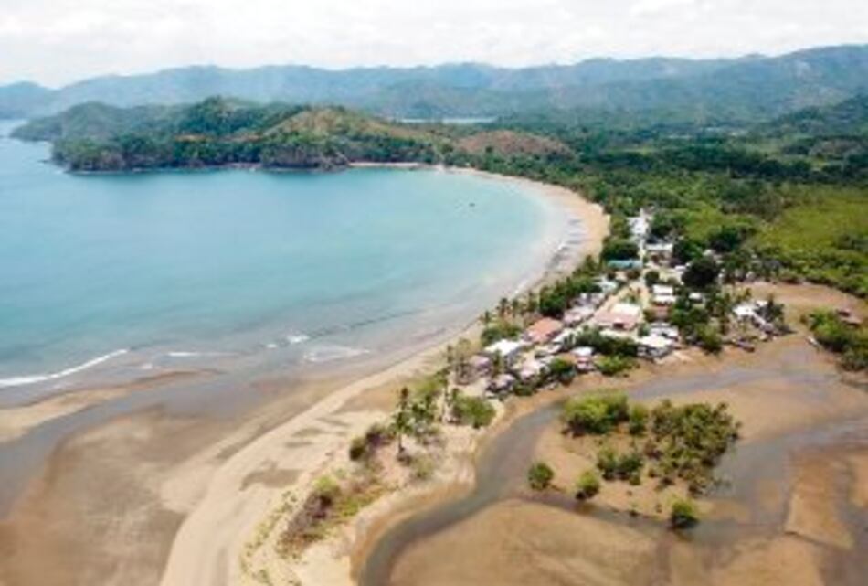 Martinelli amenaza a vecinos de Pixvae