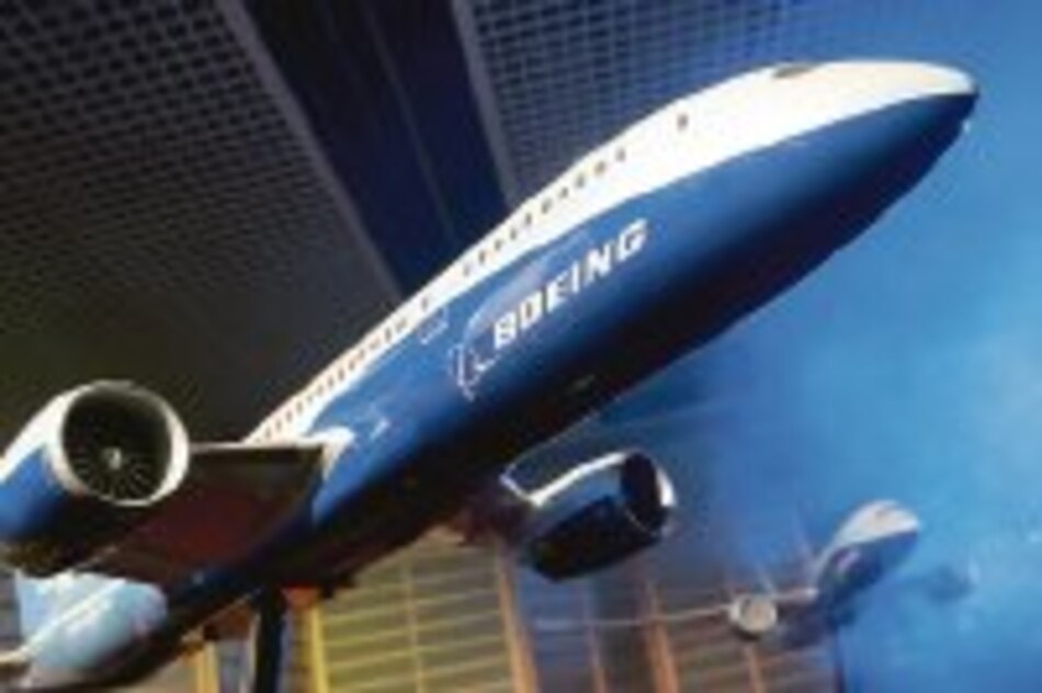 Boeing presentó ayer su 787 Dreamliner