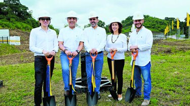 Amarilo dio primera palada de Hacienda Golf