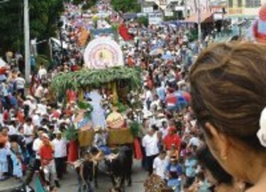 Fiesta al ritmo de tamborito