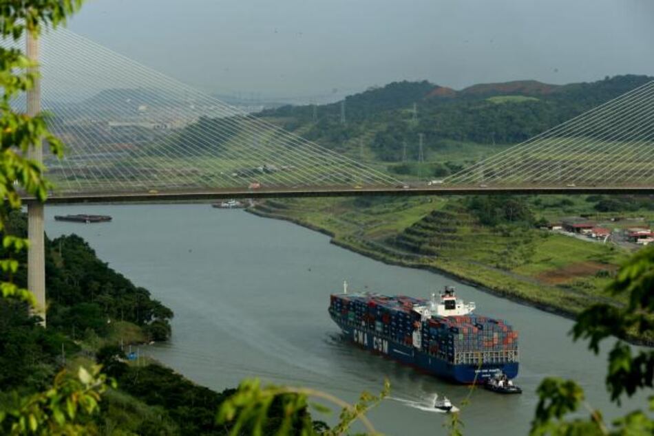 Galardón Canal de Panamá para Omar Torrijos Herrera y James Carter