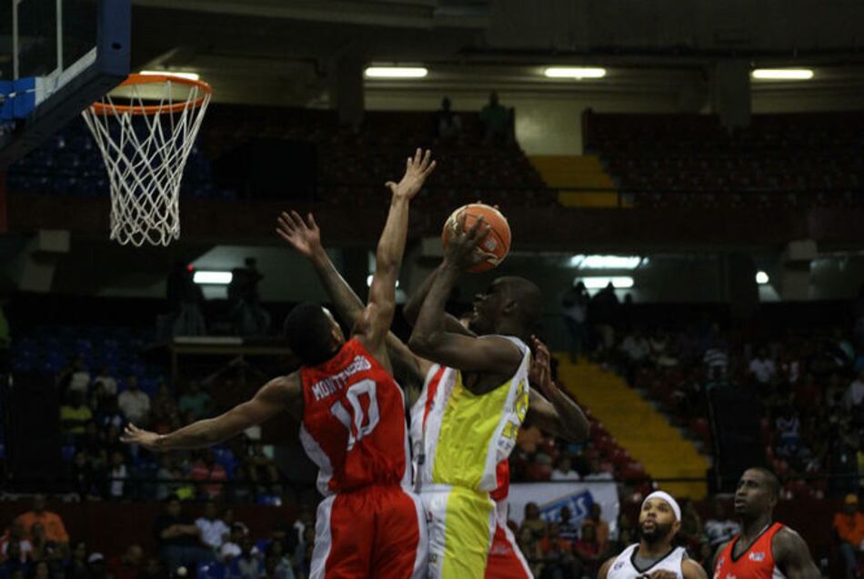 Correcaminos siguen reinando en la LPB