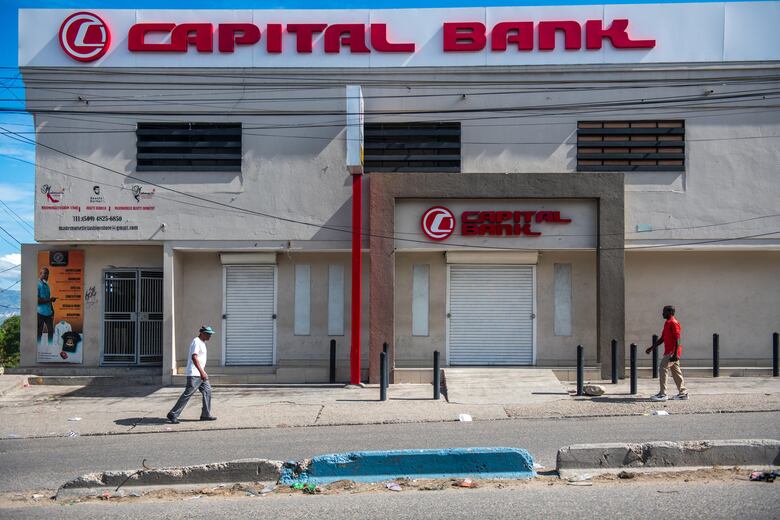 Capital de Haití se paraliza por segundo día consecutivo por violencia de bandas armadas