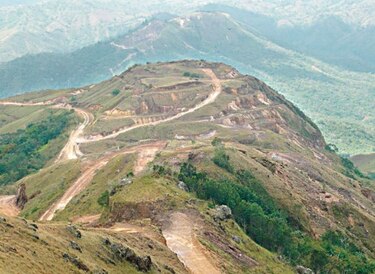 Oro y cobre, la riqueza incierta de Panamá
