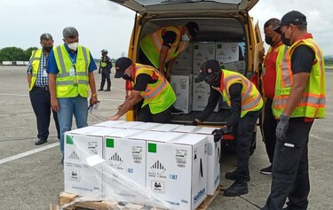 Panamá recibe 375,570 dosis de Pfizer para seguir con la vacunación masiva en varios circuitos