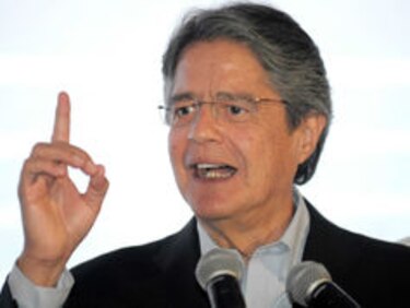 Ecuador: Lenín Moreno encabeza cifras oficiales