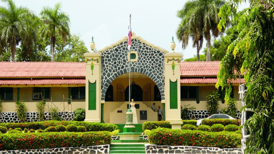 Convertirán al INA en instituto superior