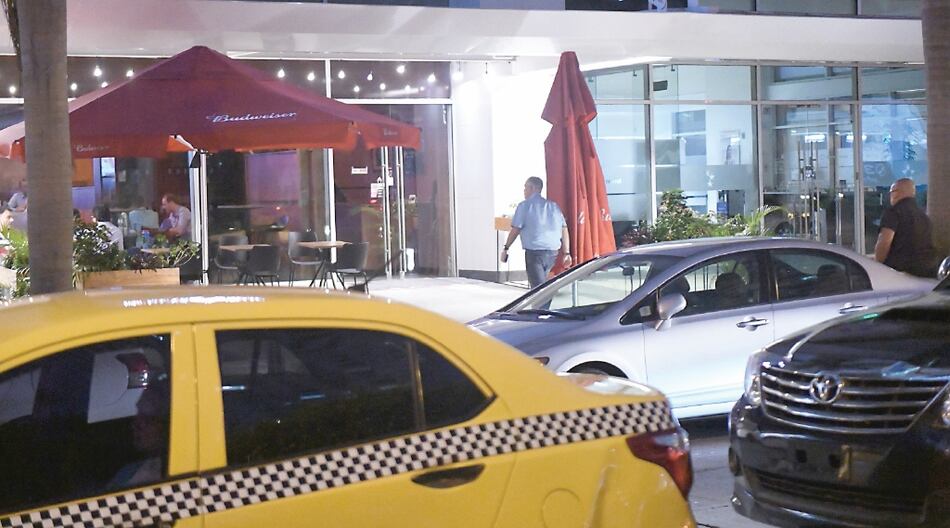 Fábrega ignora objeciones  contra  consulta pública 