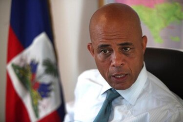 Martelly dijo que en Haití se reorganizan las estructuras democráticas
