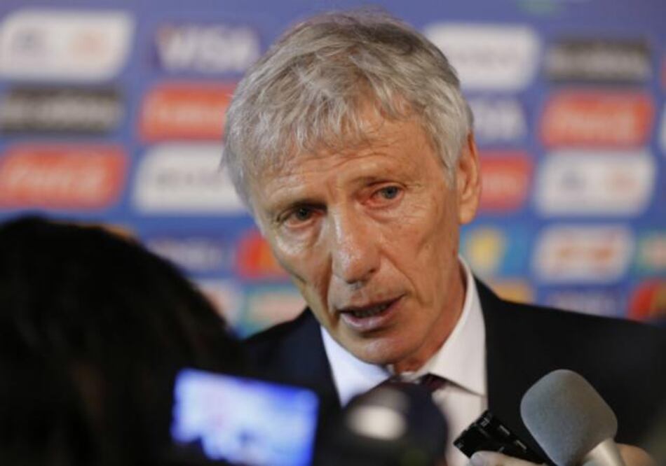 Colombia festeja un sorteo benévolo, pero con prudencia