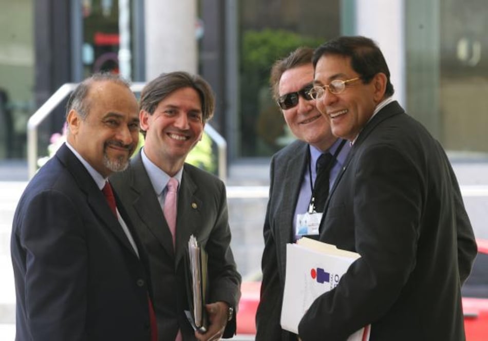 Los hombres ganan un 16% más que las mujeres en empleos similares en la OCDE