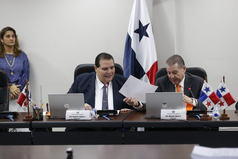 Comisión de Presupuesto establece metodología y fecha de inicio para vistas presupuestarias de 2025