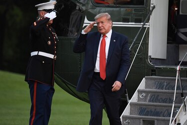 Trump dice que acudió al búnker de la Casa Blanca pero solo para ‘una inspección’