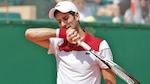 Nadal cumple; Djokovic sufre