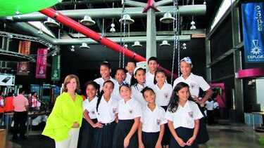 Escuela República de Alemania visita Explora