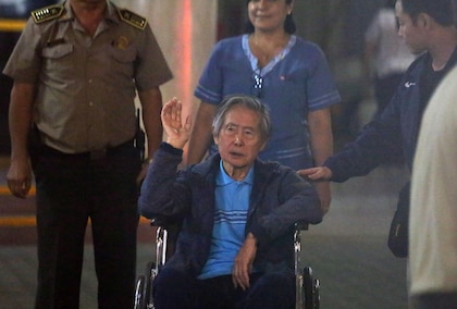 El expresidente peruano Alberto Fujimori ‘está luchando’ por su vida, según su médico