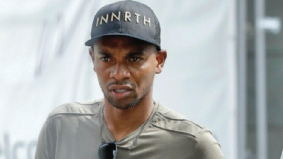 Insultos y amenazas a Fernandinho por autogol