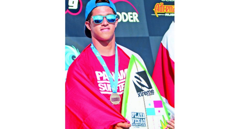 Panameños traen medallas