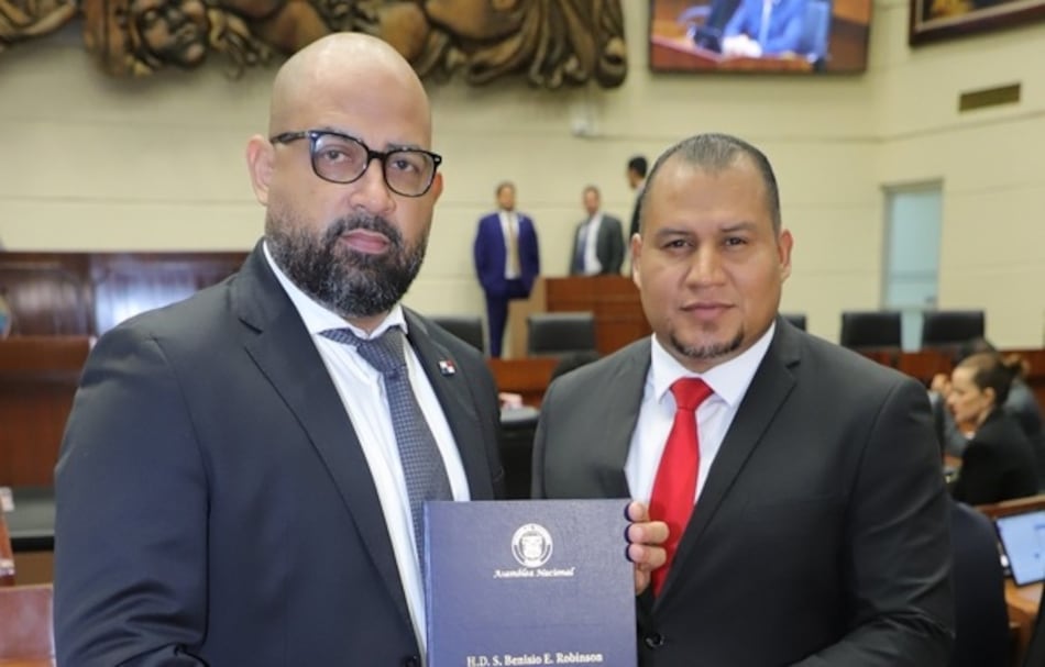 En medio de críticas por crisis fiscal, avalan proyecto para financiar bandas independientes