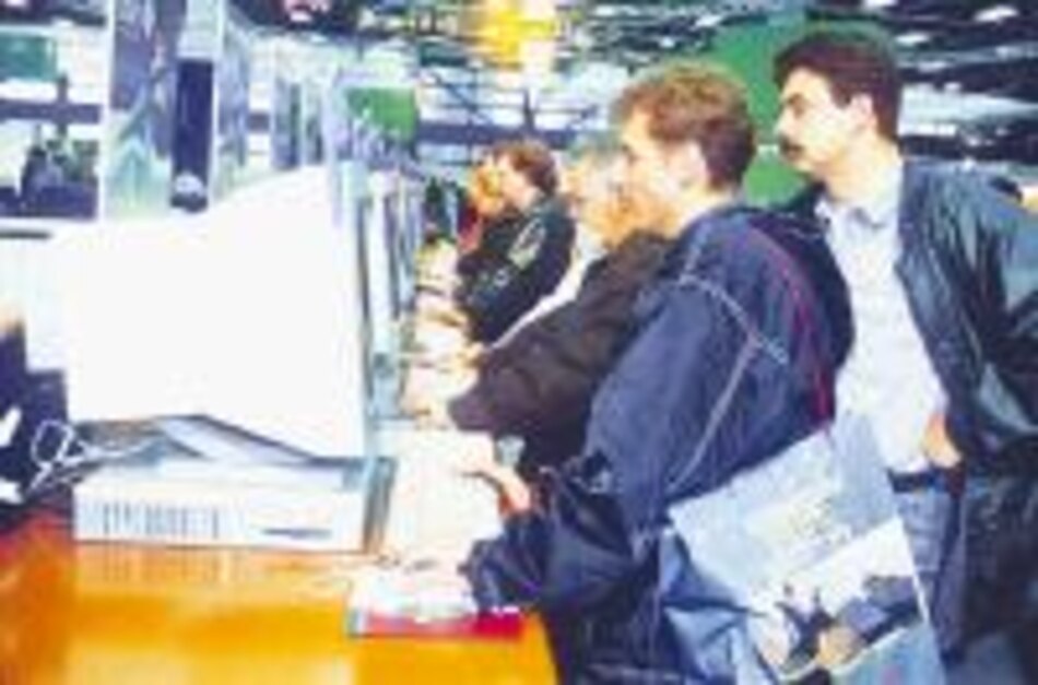 Entre internet y fibra óptica