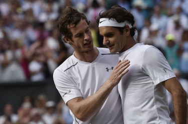 Federer supera a Murray y va por el título ante Djokovic