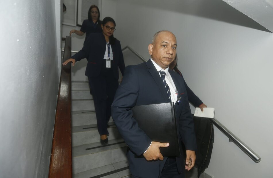 Auditores de la Contraloría llegan a la Asamblea: revisarán las planillas