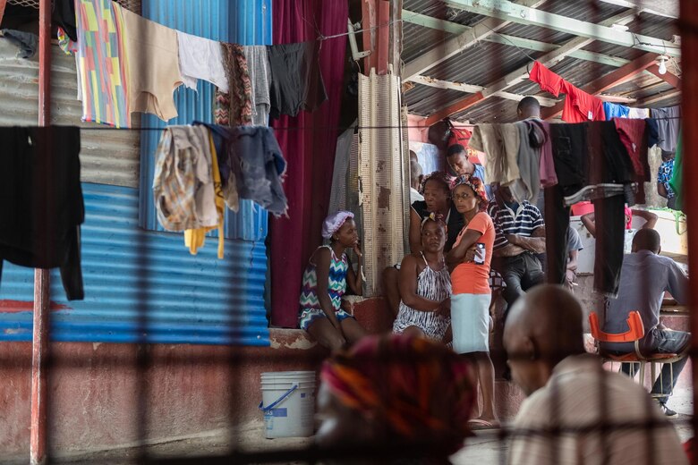 Estados Unidos repatria a 65 haitianos interceptados en el mar, en plena crisis en el país caribeño