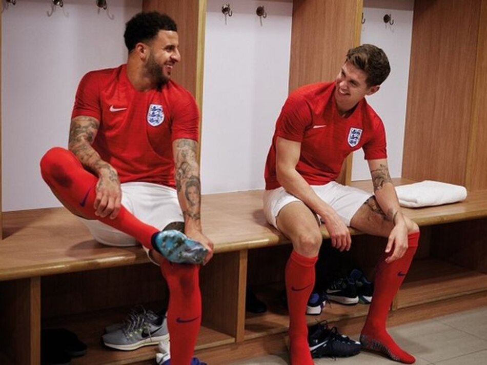 Inglaterra revela los uniformes que podría utilizar ante Panamá en el Mundial