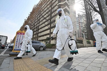 Coronavirus paraliza parte de Italia y derriba mercados bursátiles de Asia
