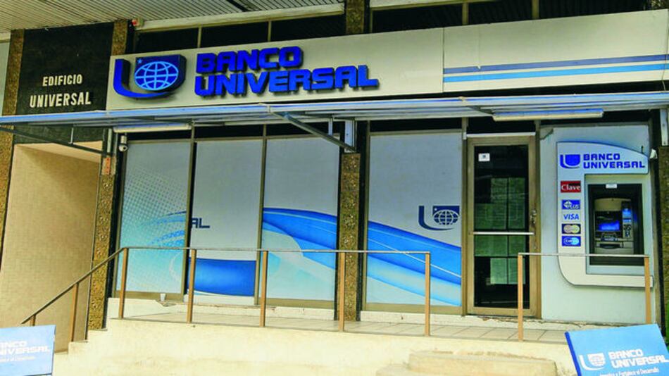 Piezas clave en caso de Banco Universal
