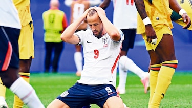 ¿La brujería evitó que Inglaterra le ganara a Ghana en el Mundial y la liberó para que golee a Panamá?