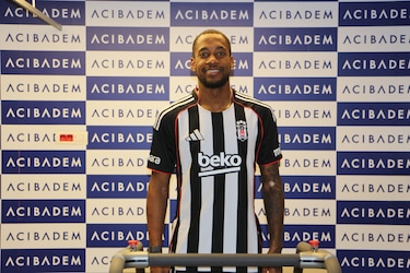 Michael Amir Murillo debuta con Beşiktaş en empate ante Alanyaspor