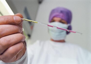 Vietnam no logra frenar los abortos selectivos de fetos femeninos