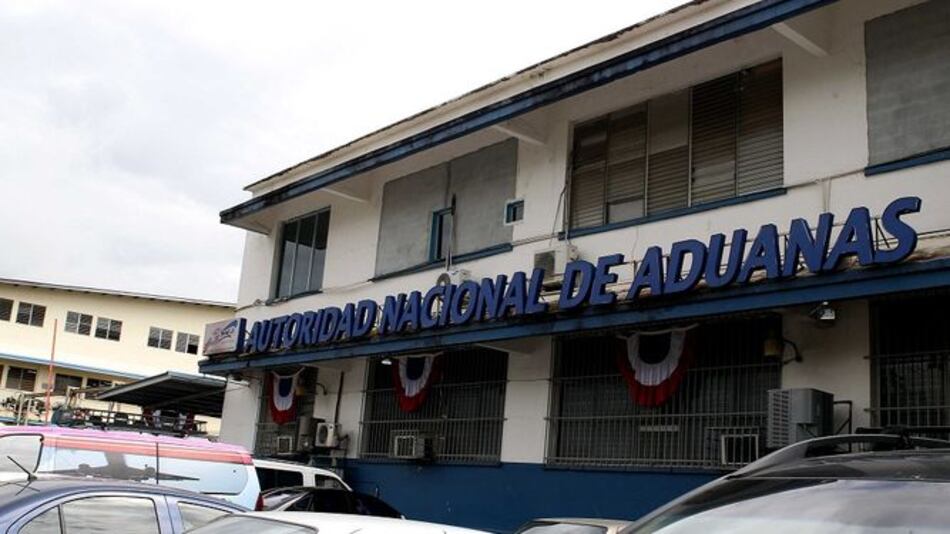 Juez dicta sobreseimiento definitivo a funcionarios de la Autoridad Nacional de Aduanas