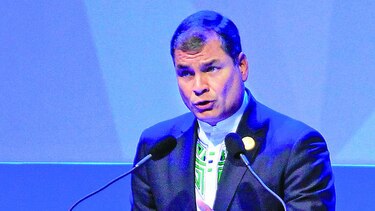 Oposición promueve consulta para impedir reelección indefinida de Rafael Correa