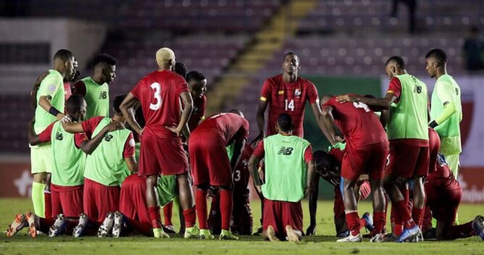 Panamá clasifica a otra Copa Oro, pero con ayuda de México