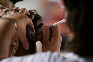 Cincuenta millones de africanos serán vacunados en 2012 contra meningitis A