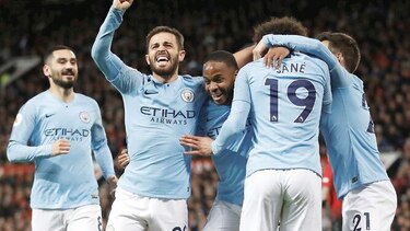 Manchester City sigue al frente en la liga inglesa