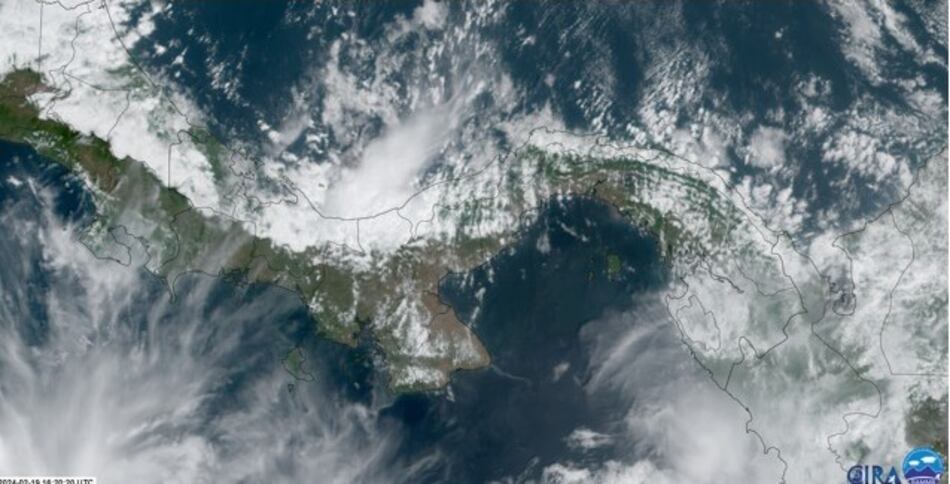 Emiten aviso de vigilancia por lluvias y tormentas eléctricas en Panamá