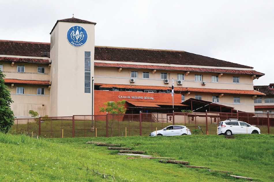 Crisis de la CSS, en la mira de calificadoras