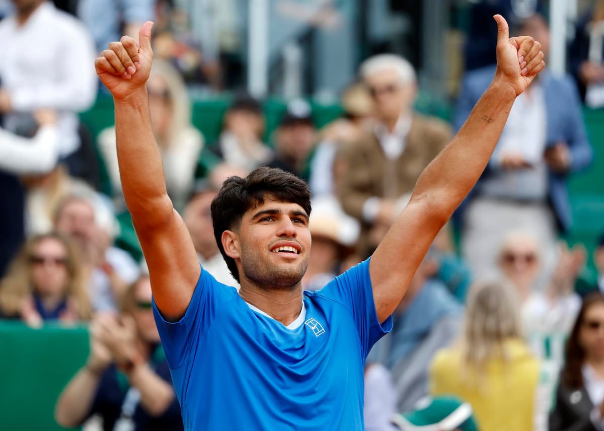 Alcaraz arrasa en Montecarlo y reta a Sinner