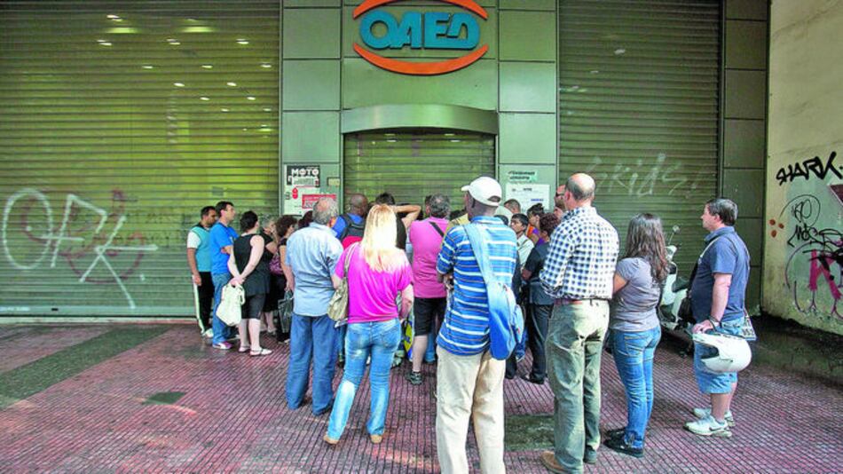 Desempleo cae a niveles de 2009