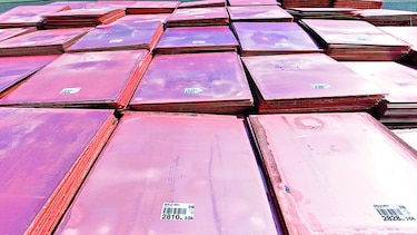 Producción minera disminuye en Chile