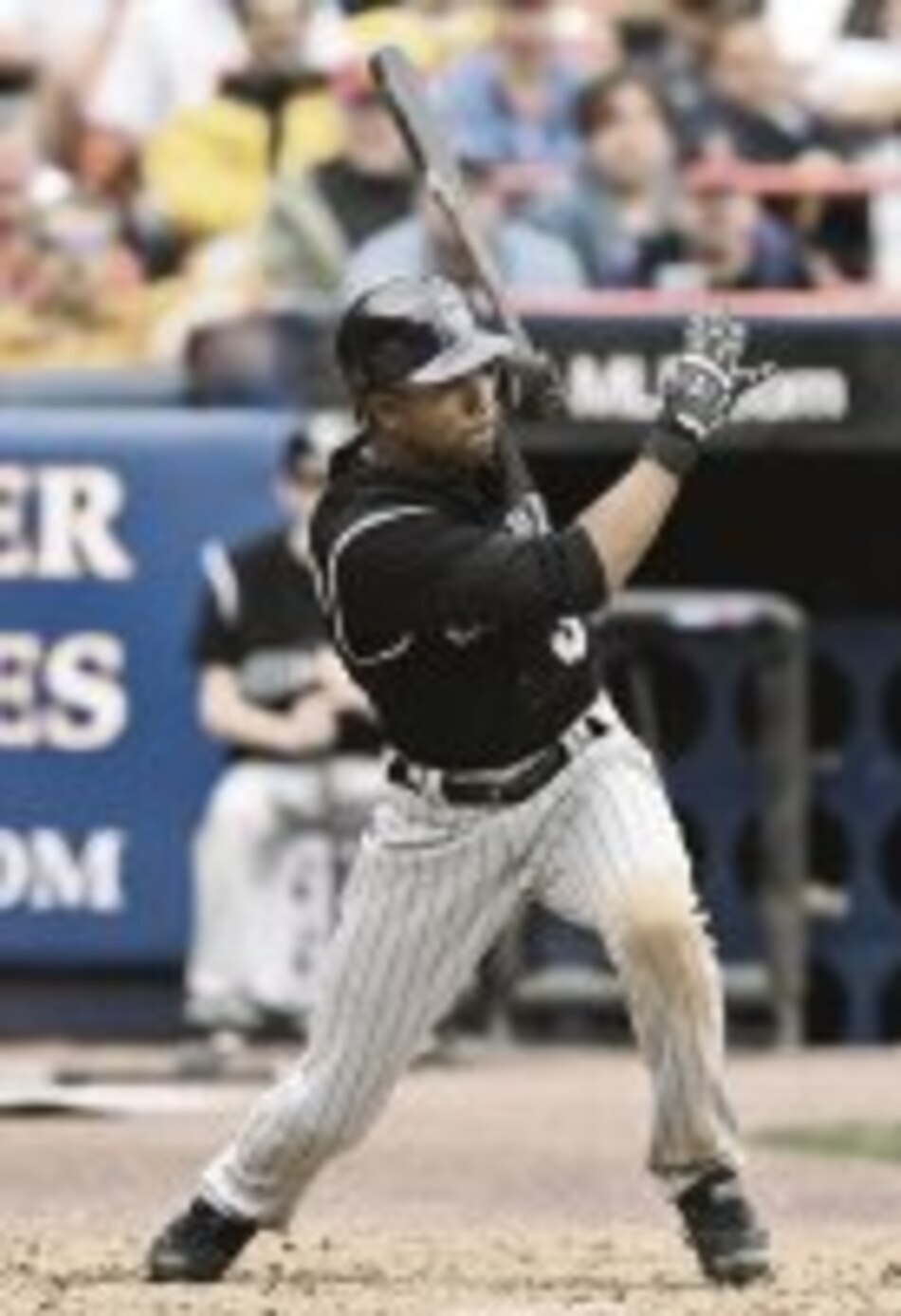 Taveras consigue acuerdo con los Rojos