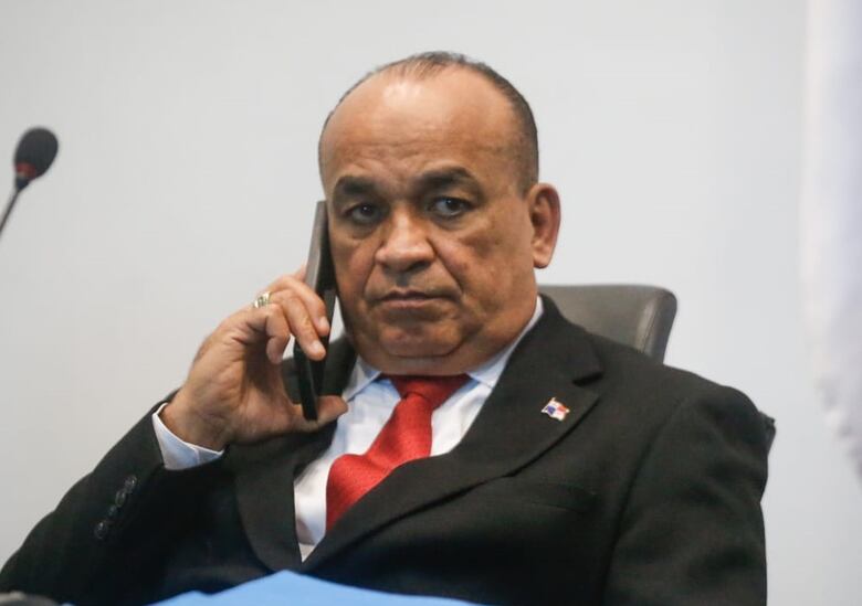 ¿Se desinfla la influencia política de Martinelli con su salida a Nicaragua?