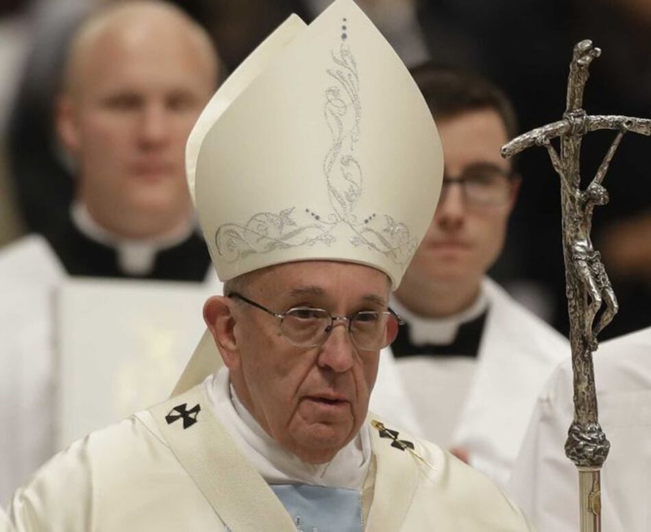 Papa Francisco pide 'tolerancia cero' ante curas pederastas