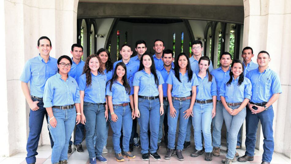 Estudiantes panameños sobresalientes en Zamorano