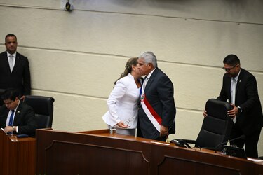 La elección de Shirley Castañedas acelera la debacle de los partidos tradicionales