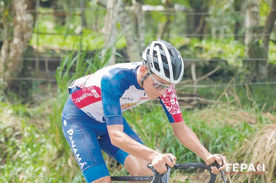 Ciclista panameño de 16 años es fichado en España